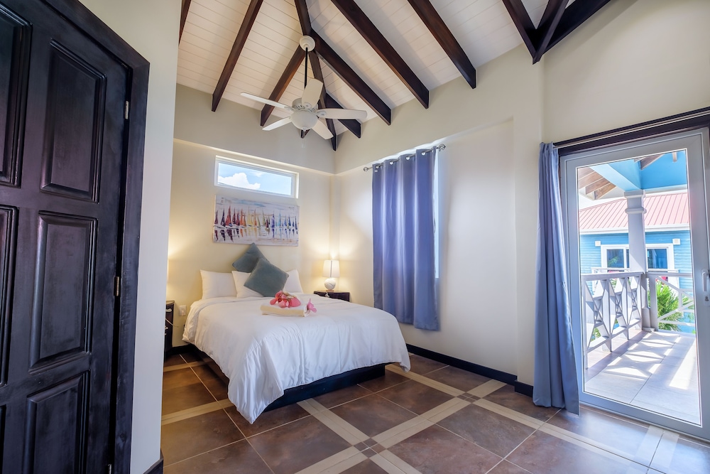 Studio, Ocean View