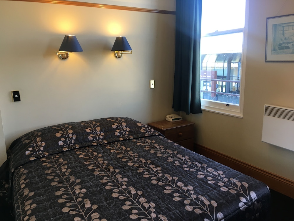 Standard Room photo 2