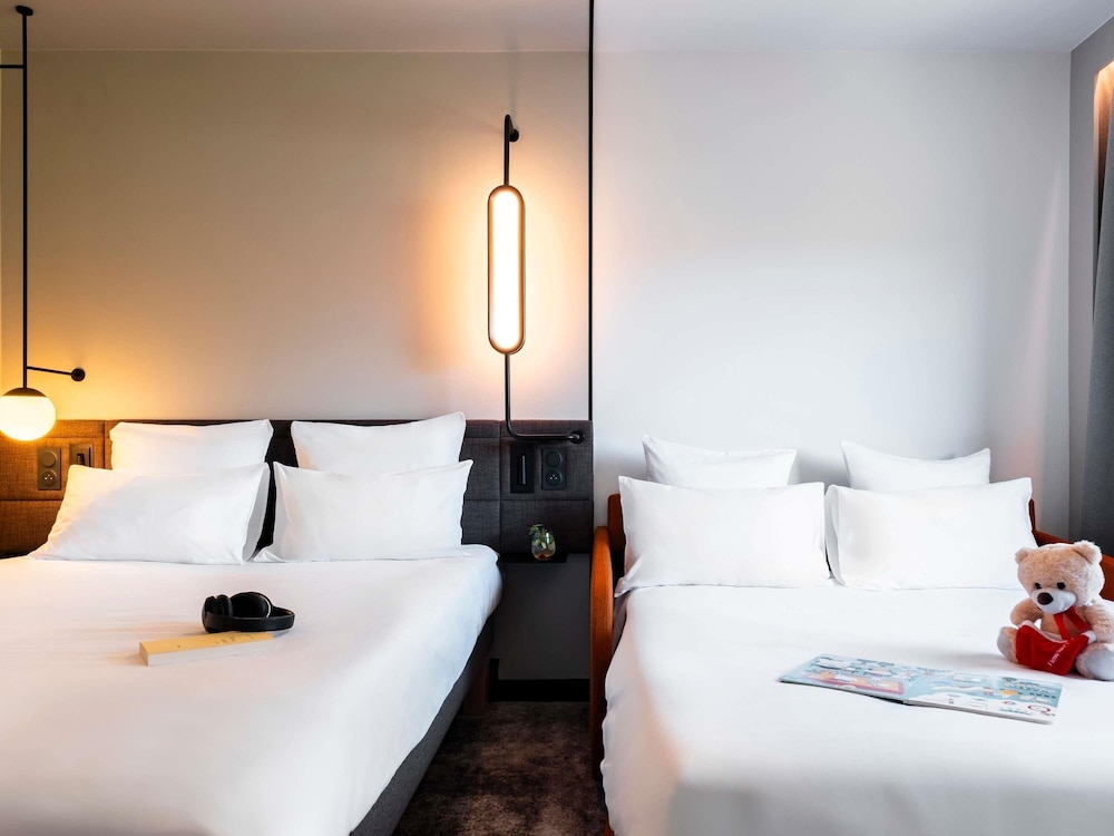 Comfort Room, Multiple Beds - Photo 3