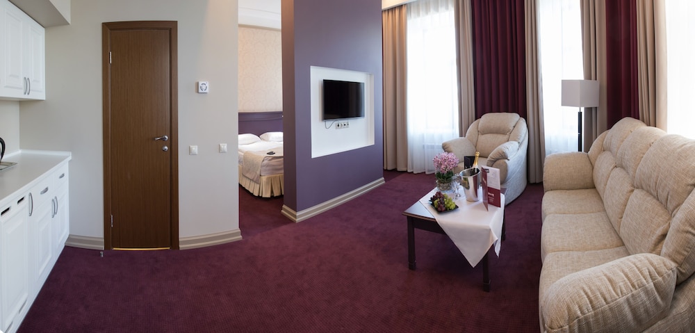 Suite photo 1