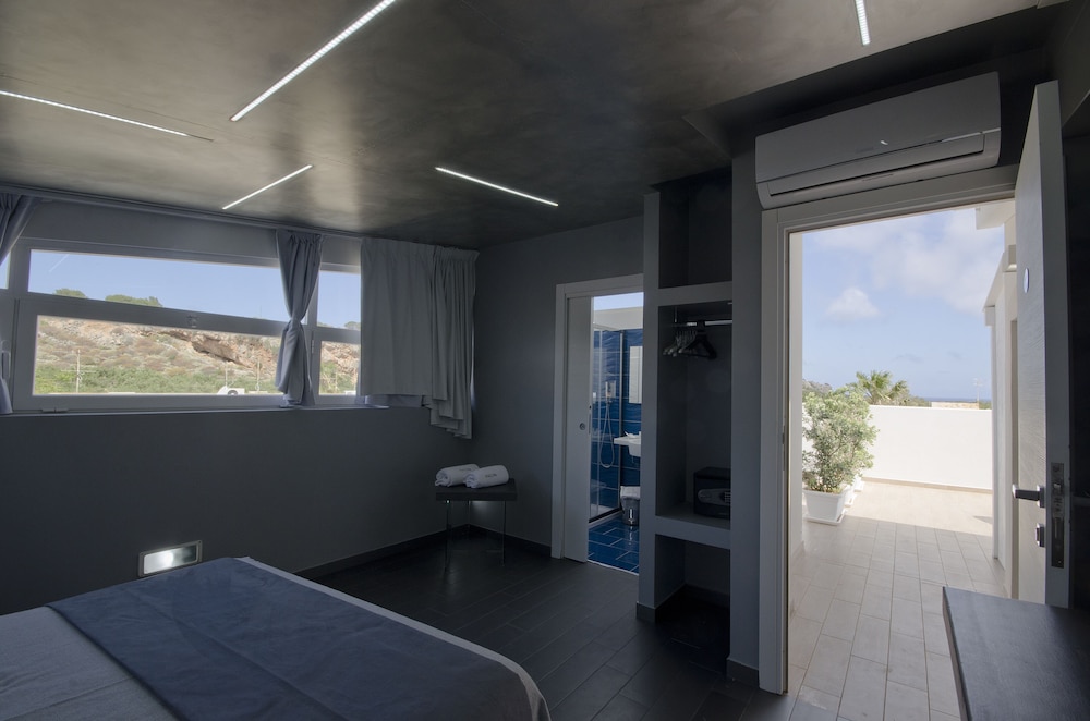 Standard Room, Terrace photo 2