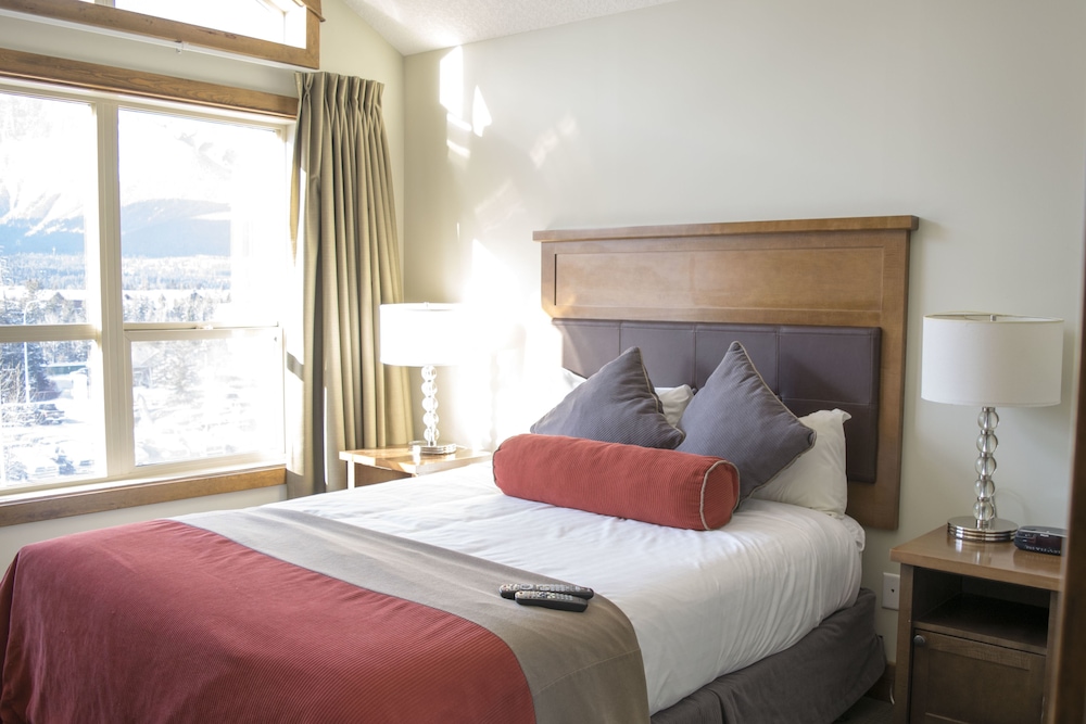 Suite, 2 Bedrooms photo 1