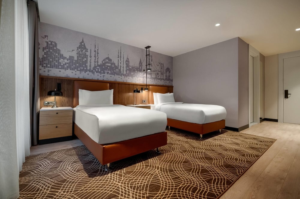 Deluxe Room, 2 Twin Beds, City View photo 1