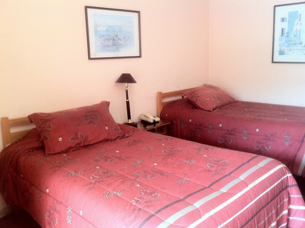 Double Room, 2 Twin Beds photo 2