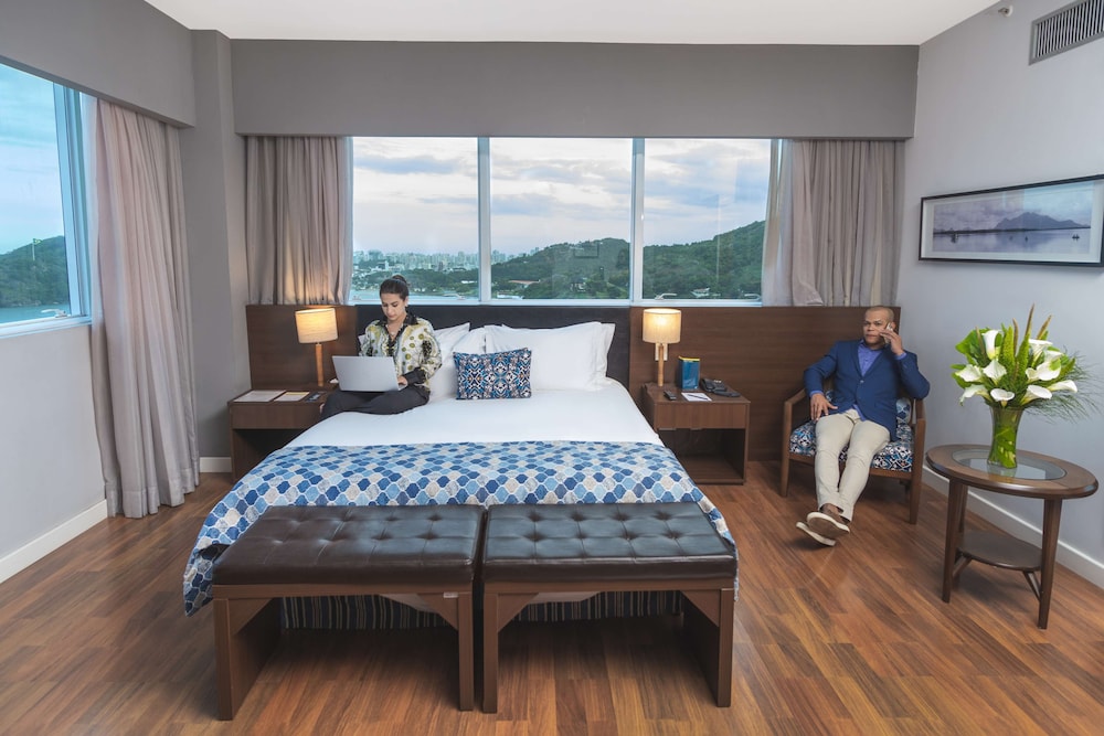 Executive Room, 1 Queen Bed - Photo 2