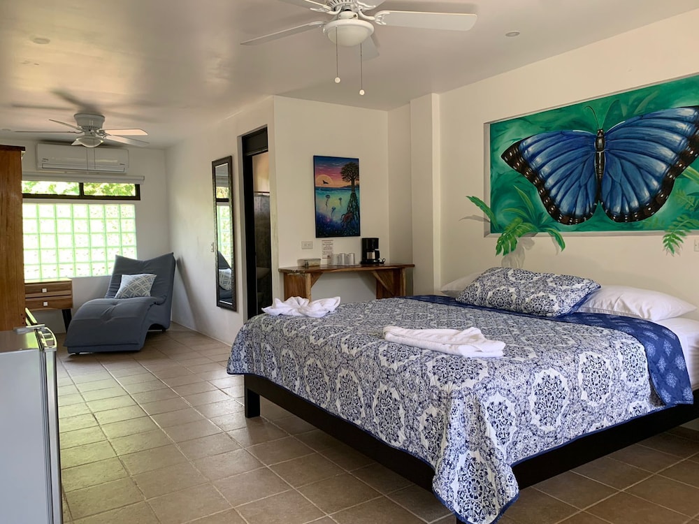 Deluxe Room, 1 King Bed