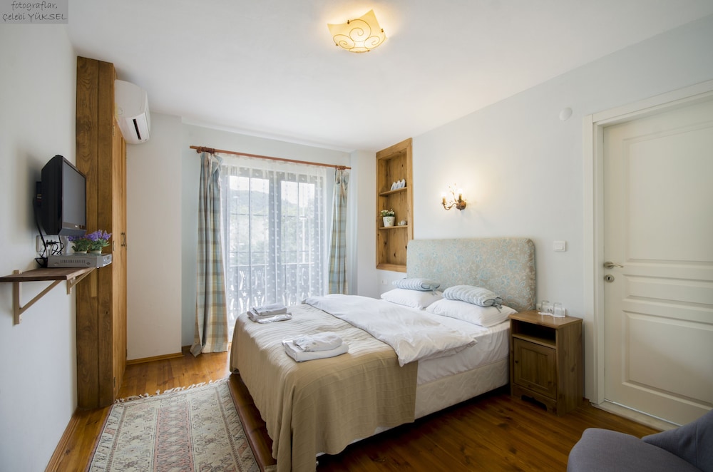Standard Double Room photo 1
