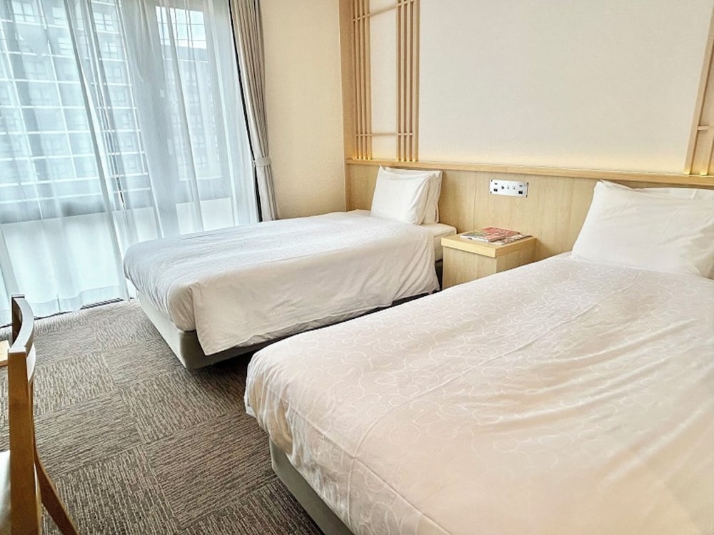 Twin Room, Non Smoking - Photo 1