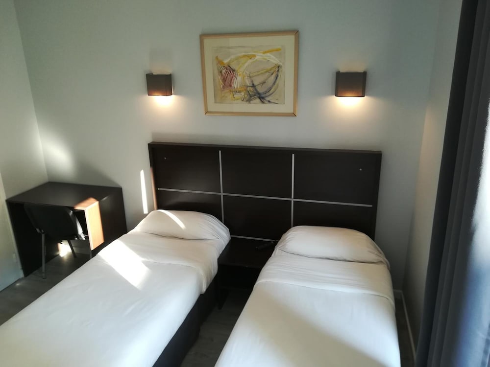 Twin Room photo 2