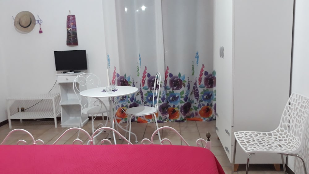 Classic Double Room, Balcony, Garden View photo 3