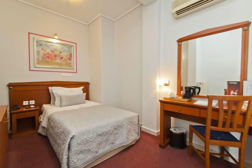 Standard Single Room photo 2