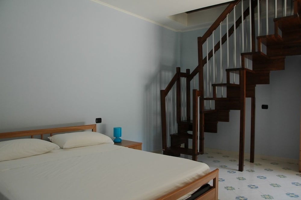 Duplex photo 1