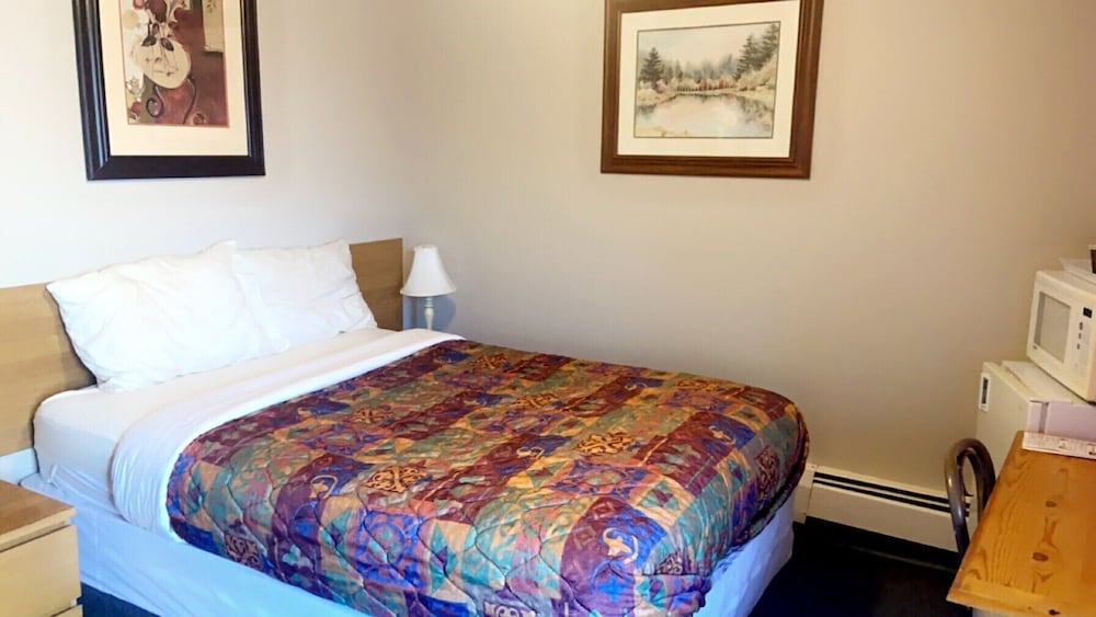 Basic Single Room photo 2