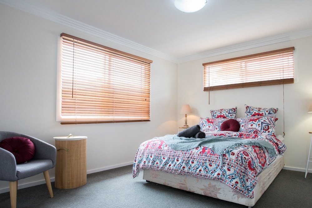 House, 3 Bedrooms photo 1