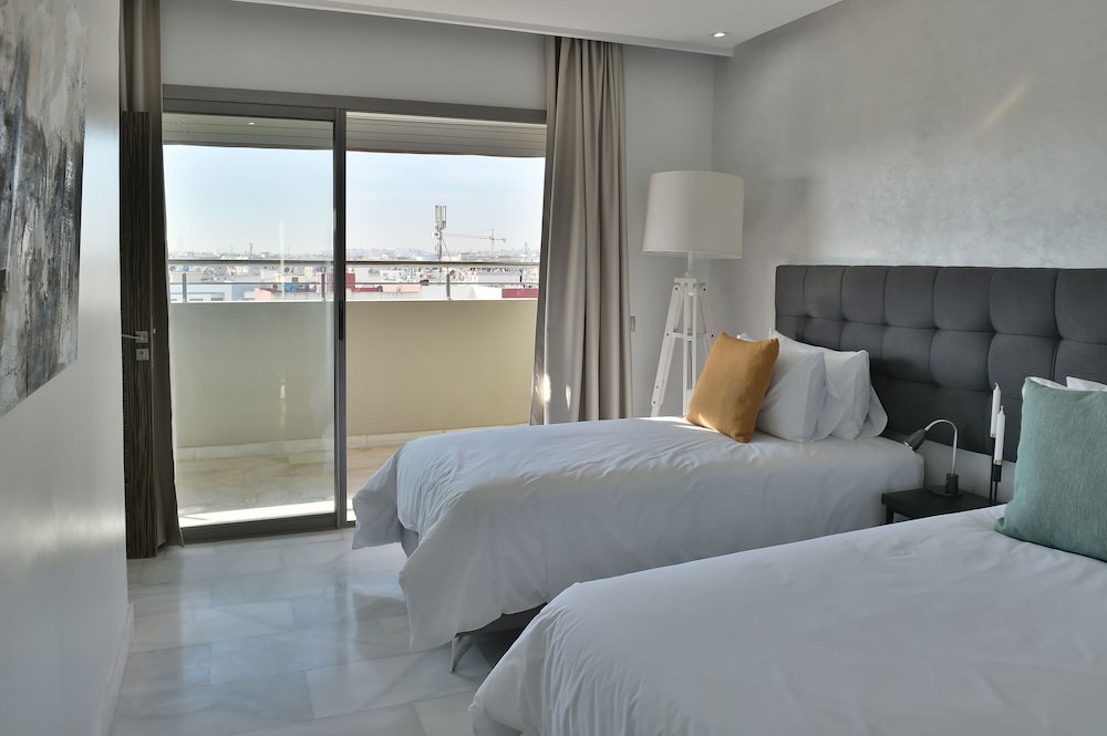 Suite, Balcony (Panorama) photo 1