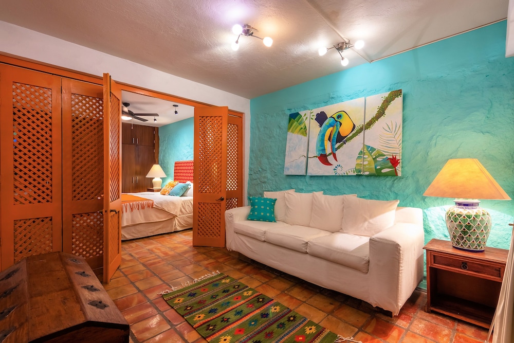 Deluxe Suite, Ensuite, Courtyard View (Suite 89) photo 2