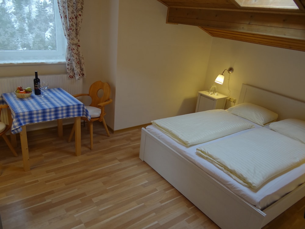 Double Room photo 2