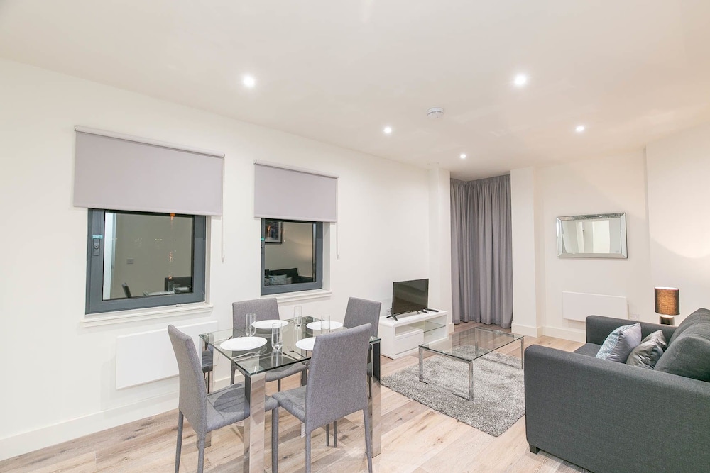 Business Apartment, 1 Double Bed with Sofa bed, Accessible, Non Smoking photo 3