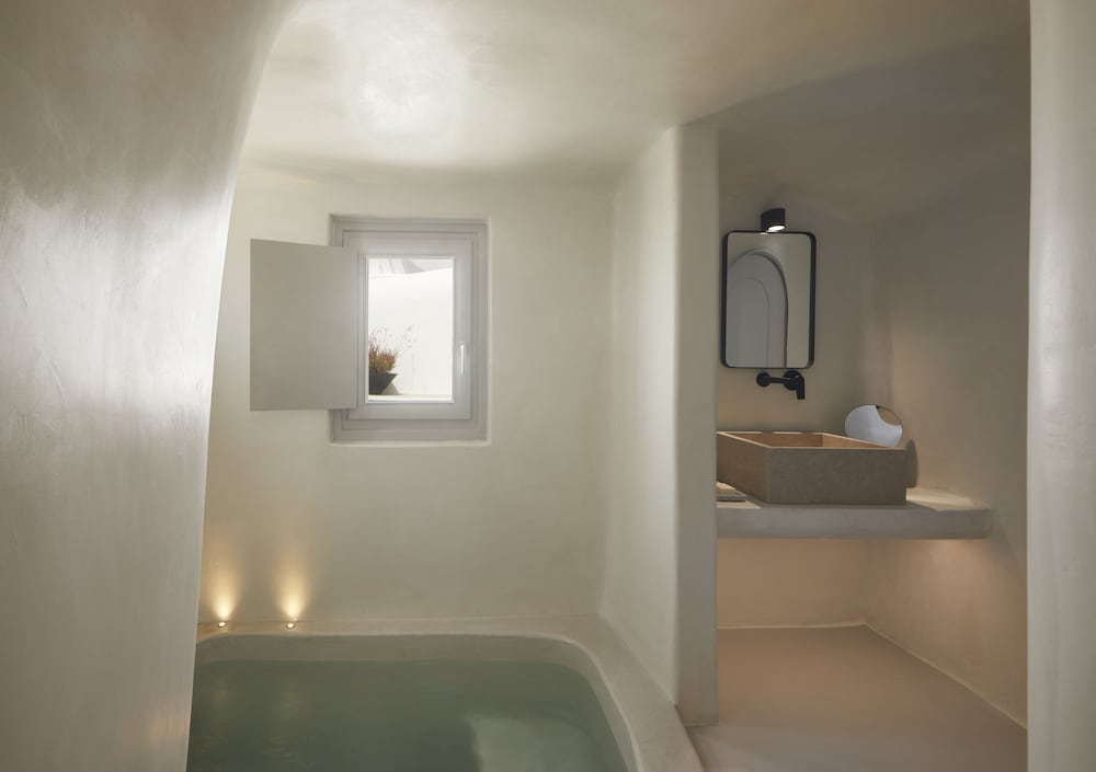 Atoles Villa with Private Pool and Caldera View - Photo 8