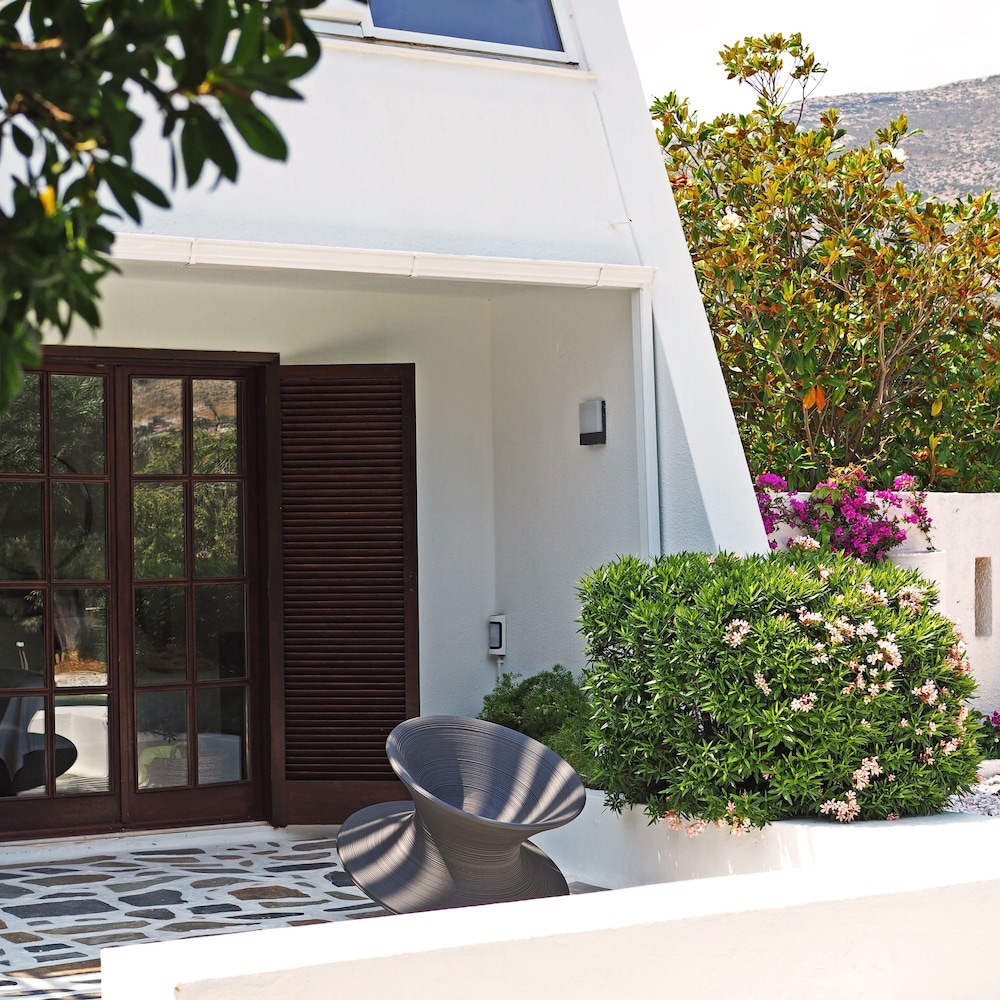 Villa photo 3