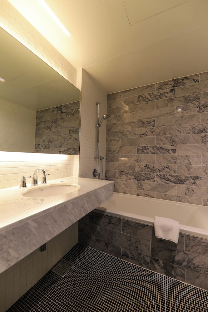 Premier Double Room - Photo 12