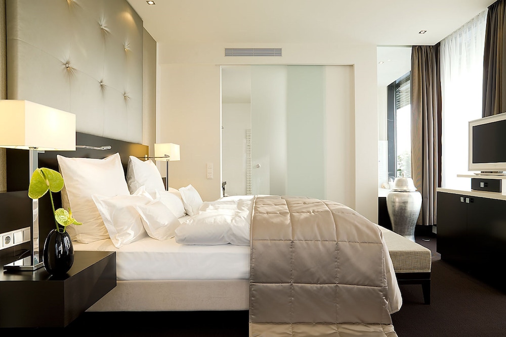Panoramic Suite