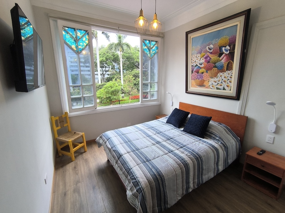 Premium Double Room, 1 Queen Bed, Ensuite, Park View photo 1