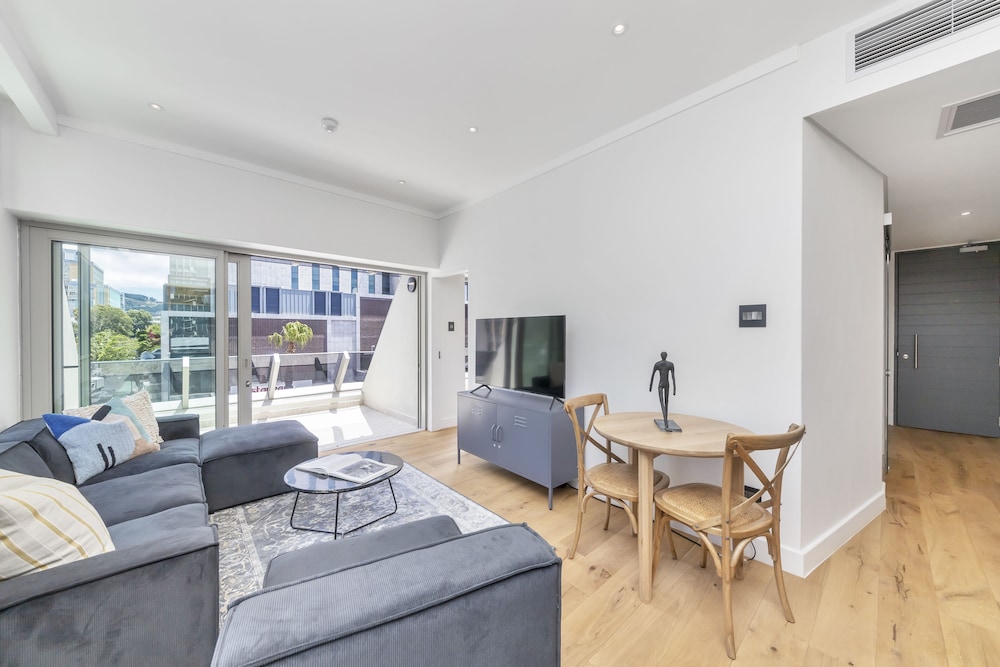 City Apartment - Photo 1