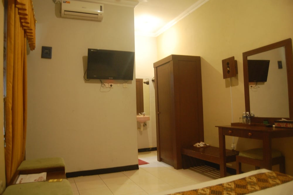 Standard Double Room, 1 Queen Bed photo 2