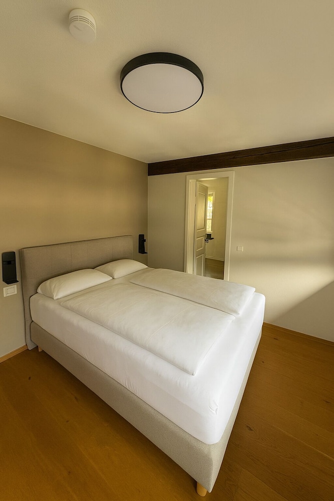 Classic Double Room, Non Smoking, City View