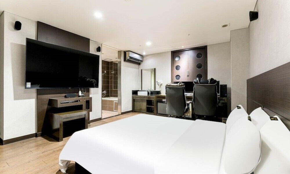 Game PC Room - Photo 6