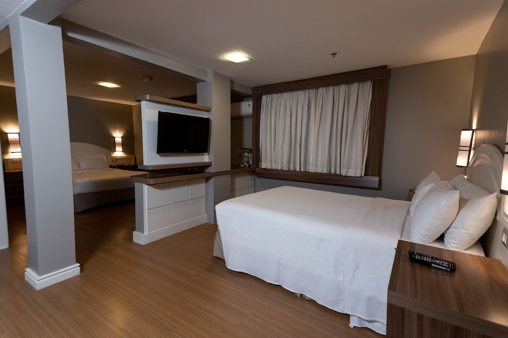Superior Twin Room, 2 Double Beds - Photo 8