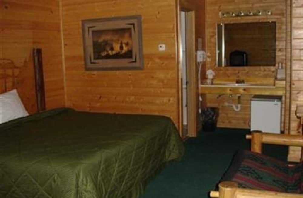 Colorado Room, 1 King Bed, Second Floor (Corner Room)