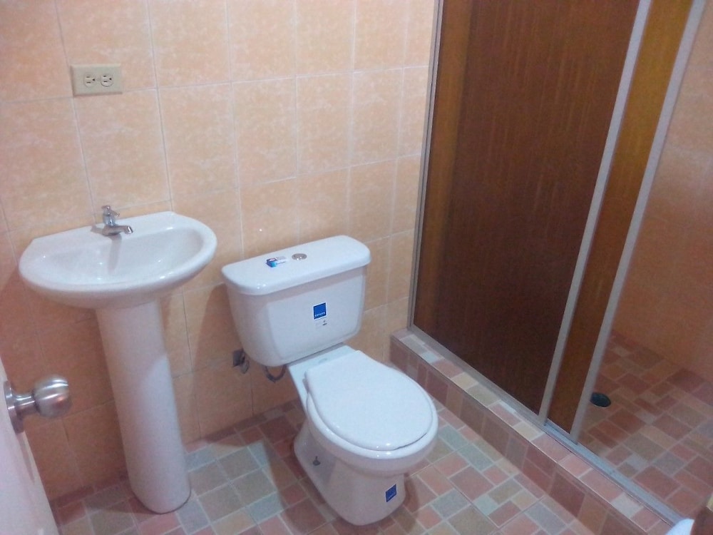Family Room, Multiple Beds, Non Smoking photo 2