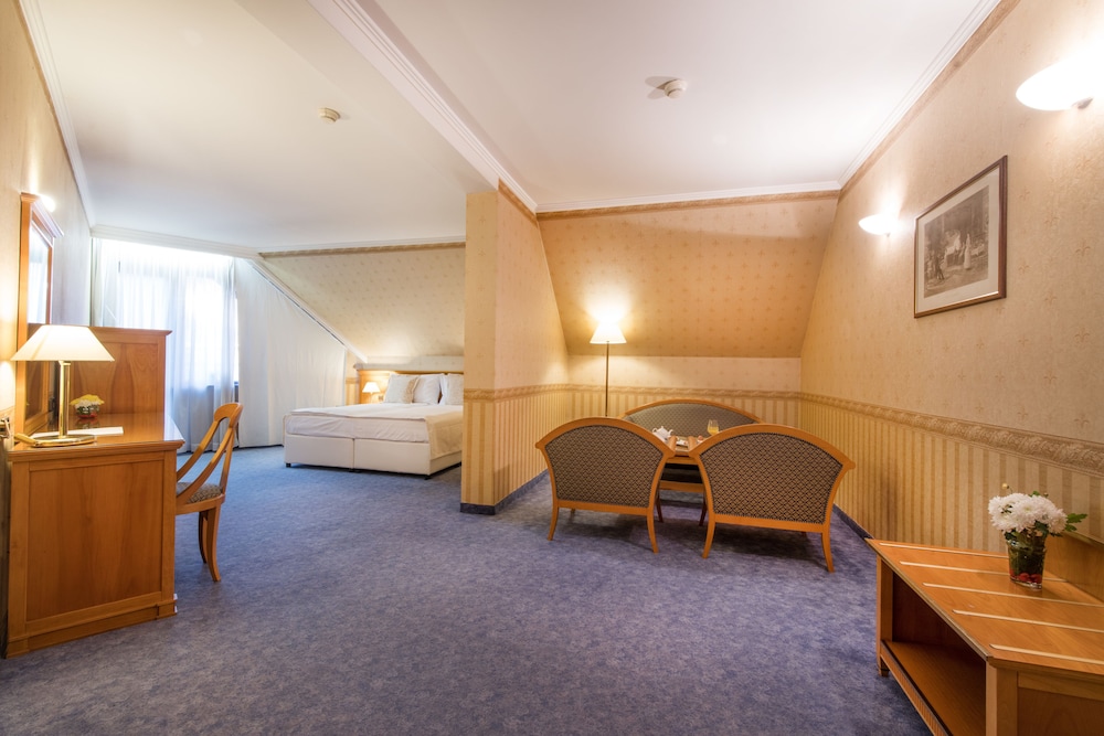Junior Suite - Photo 5