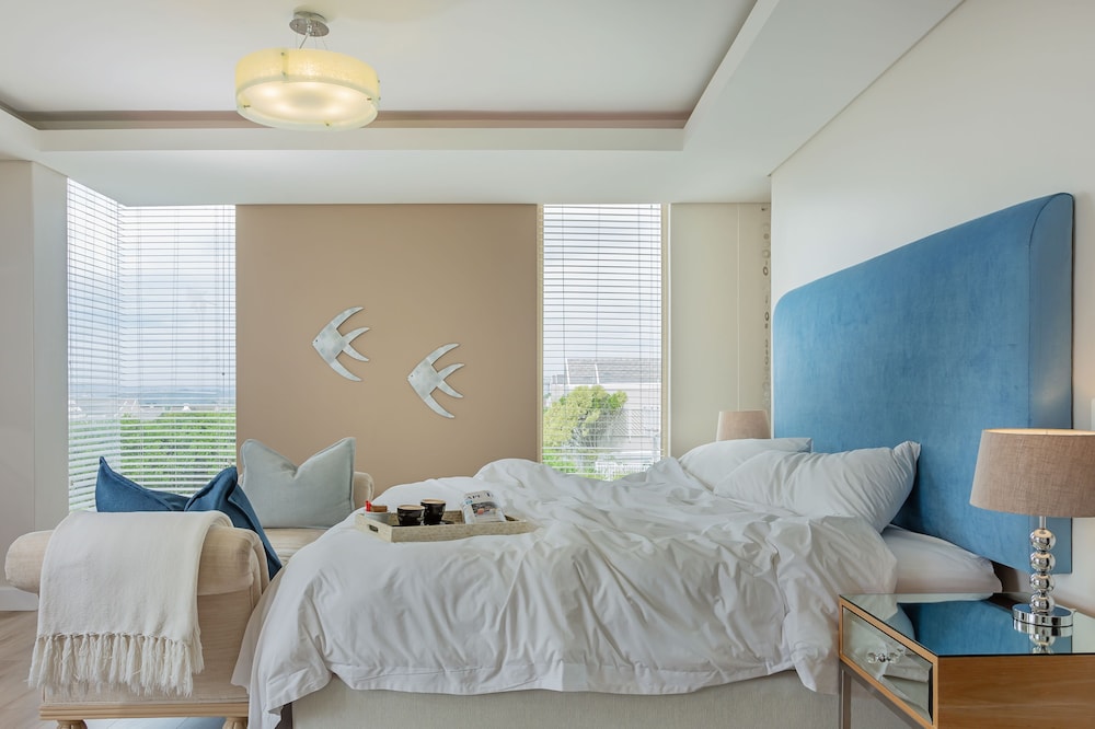 Non-Sea Facing Suite - Photo 5