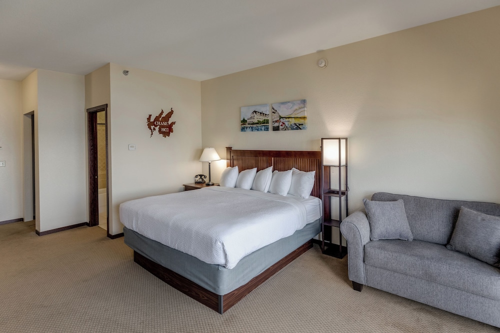 Lakeview King Room photo 1