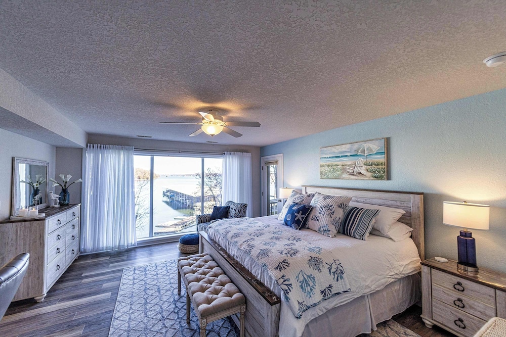 Condo, Multiple Beds, Balcony (Lazy L at the Lake) photo 1