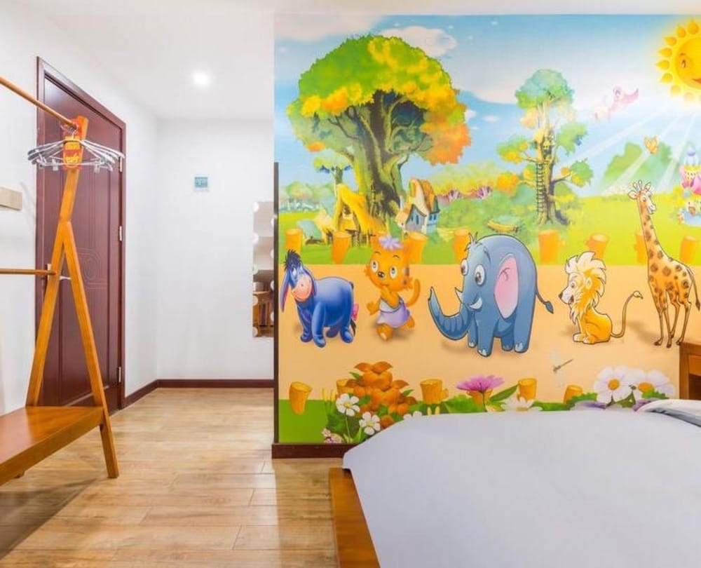 Romantic Room (Mainland Chinese Citizen Only)