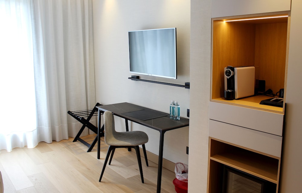 Superior Double Room Single Use, Terrace - Photo 2