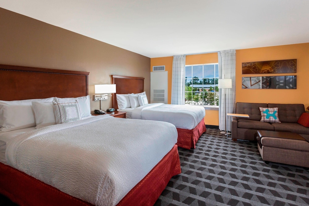 Studio Suite, 2 Queen Beds - Photo 2