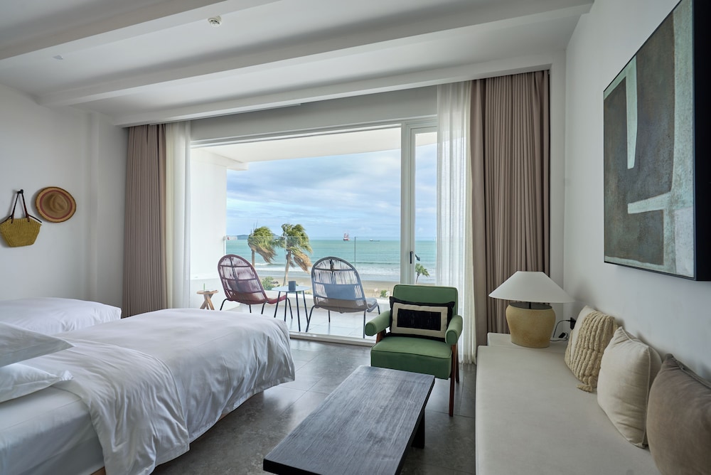 Deluxe Twin Room photo 1