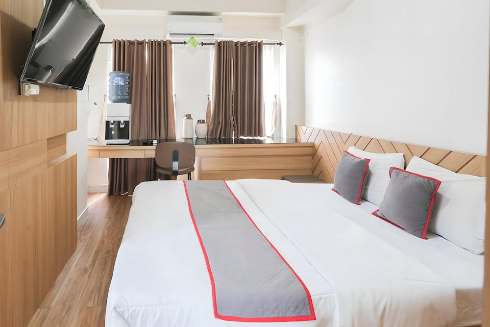 Deluxe Double Room - Photo 13