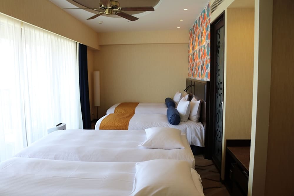Deluxe Twin Room, Non Smoking - Photo 2