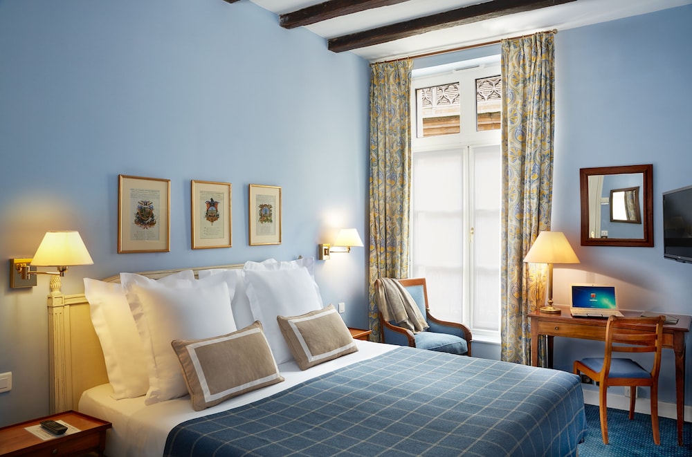 Standard Room photo 3