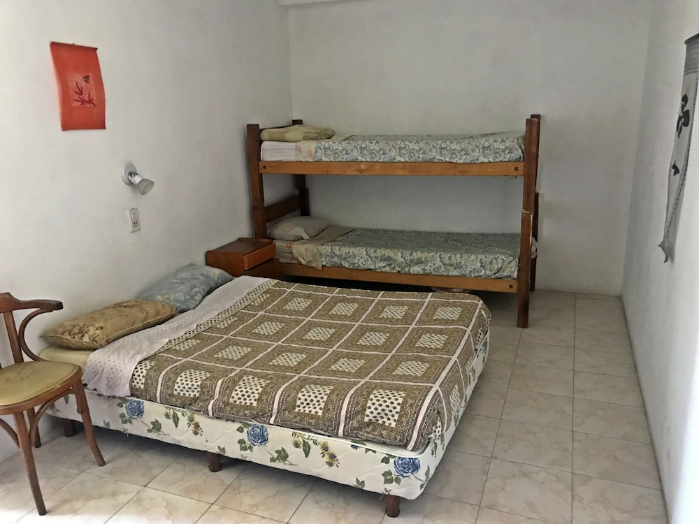 Standard Quadruple Room, Multiple Beds, Non Smoking photo 1
