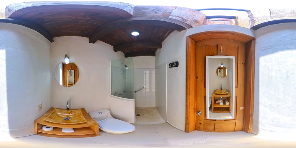 Deluxe Suite photo 2