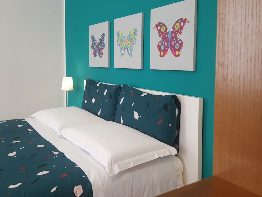 Deluxe Room - Photo 1