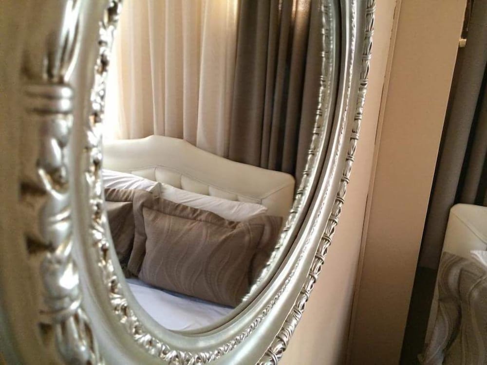 Economy Double Room photo 3