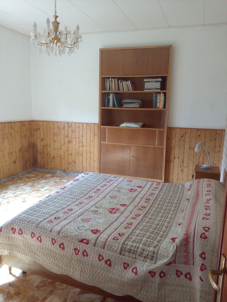 Basic Double Or Twin Room photo 3